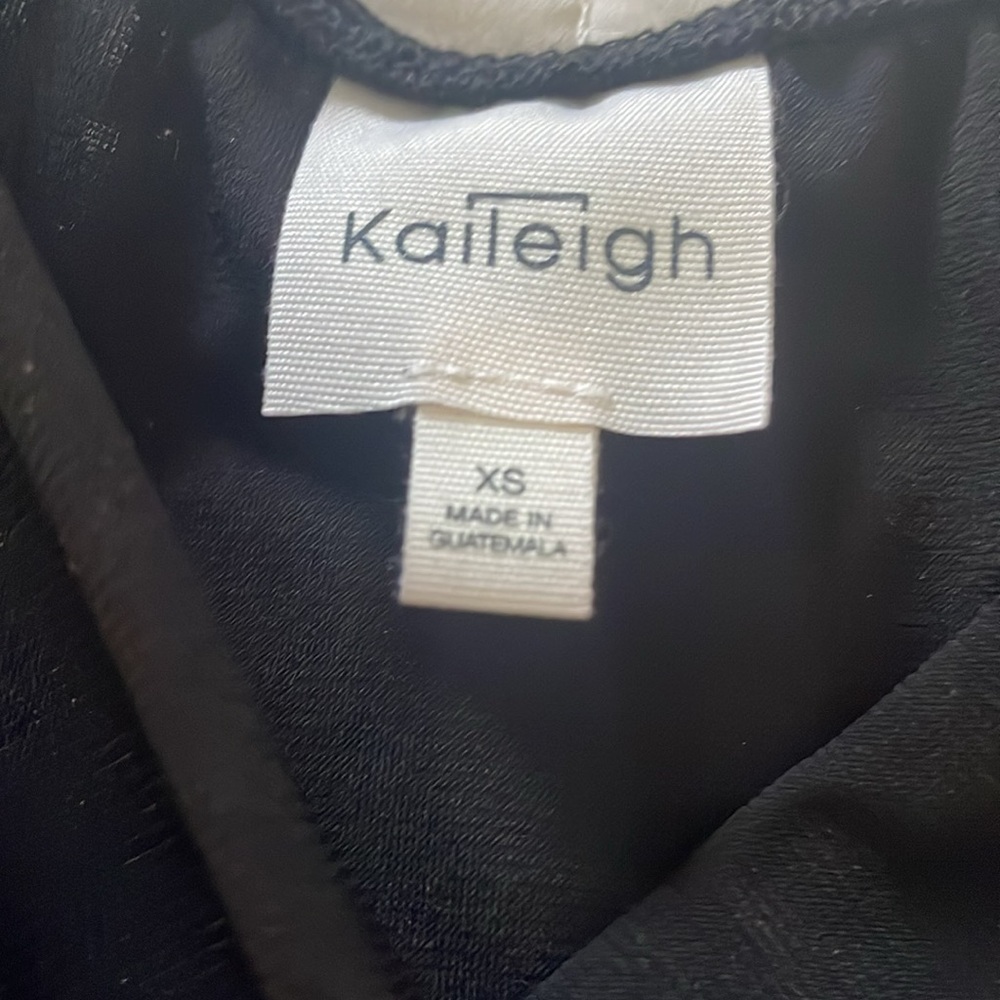 Kaileigh Rica Knit Crop Jumpsuit - size XS - great condition - Minimalist style - Picture 4 of 4